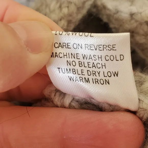 Lovestitch/Chunky Gray Cardigan - Picture 5 of 7